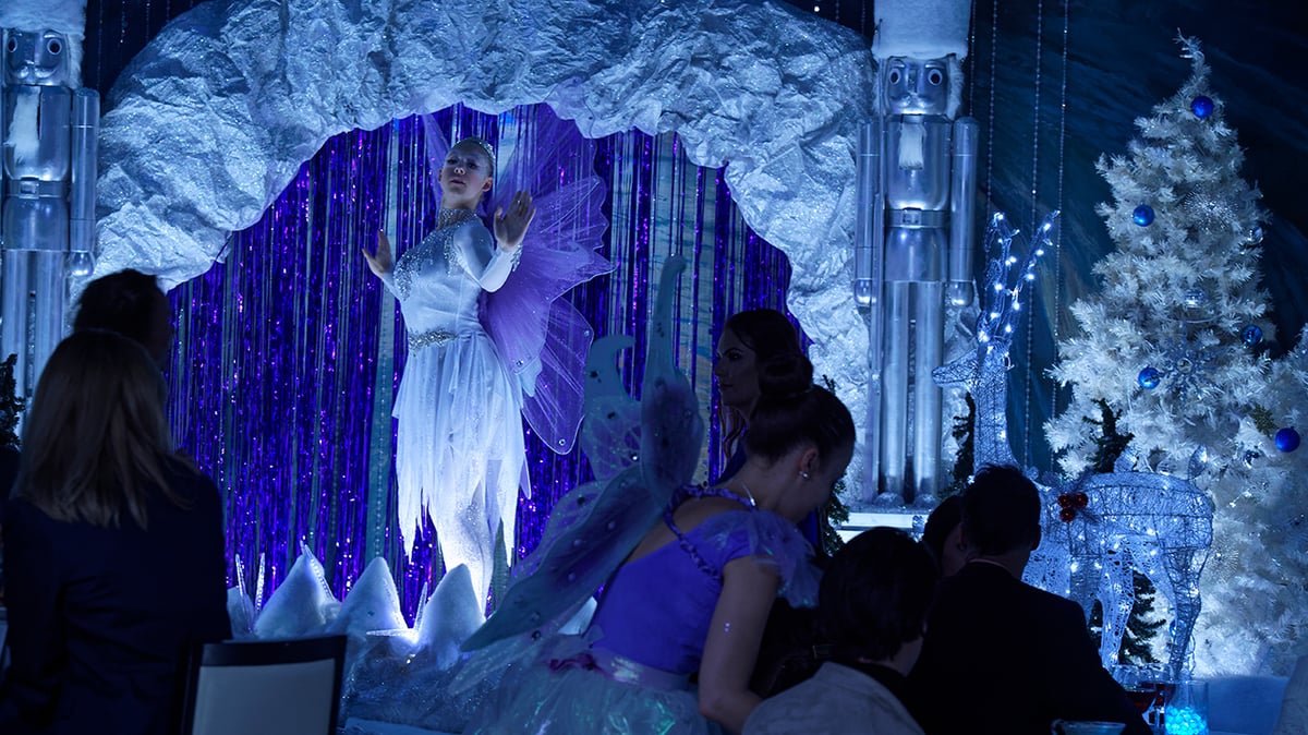 Her_Magical_Christmas_photo4